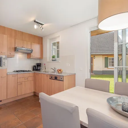 וילה Charming Villa, Near The River Moselle קוכם