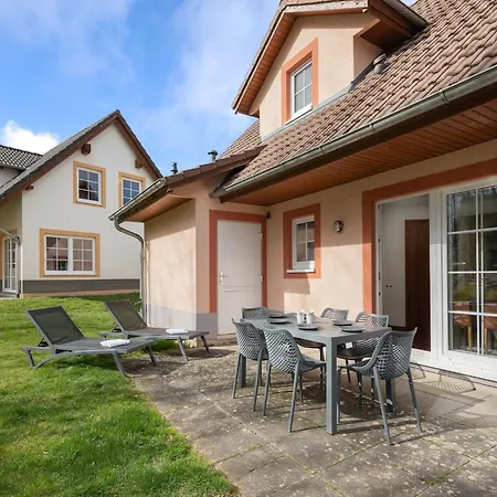 Charming Villa, Near The River Moselle *